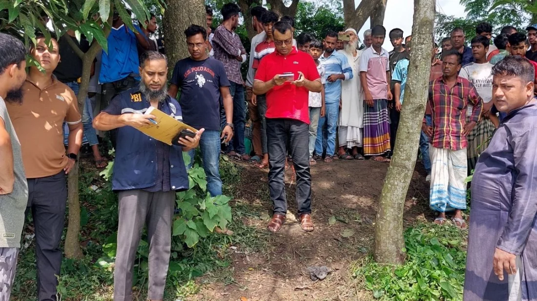 কুমিল্লার তিতাসে রাস্তার পাশ থেকে অজ্ঞাত যুবকের গলাকাটা মরদেহ উদ্ধার